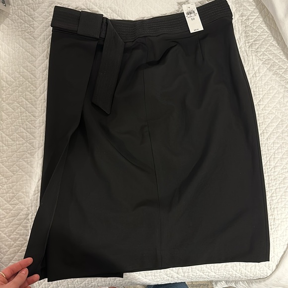 NWT Ann Taylor Black Pencil Skirt Sz 10 - Picture 3 of 5